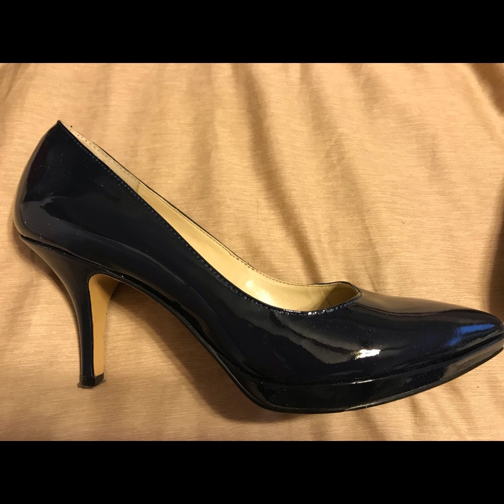 Nine West Navy Blue Patent Leather Shoes